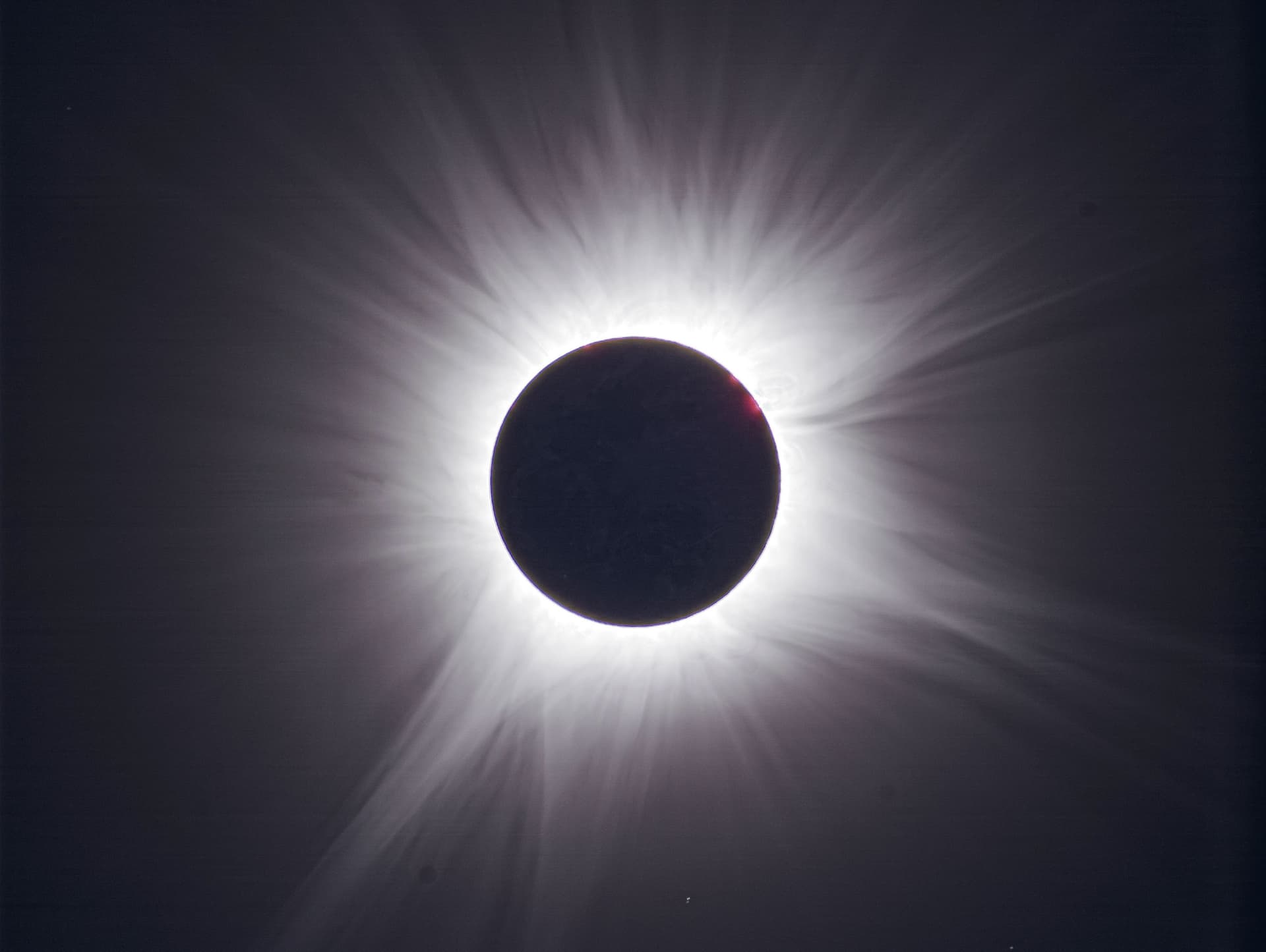 Totale Sonnenfinsternis